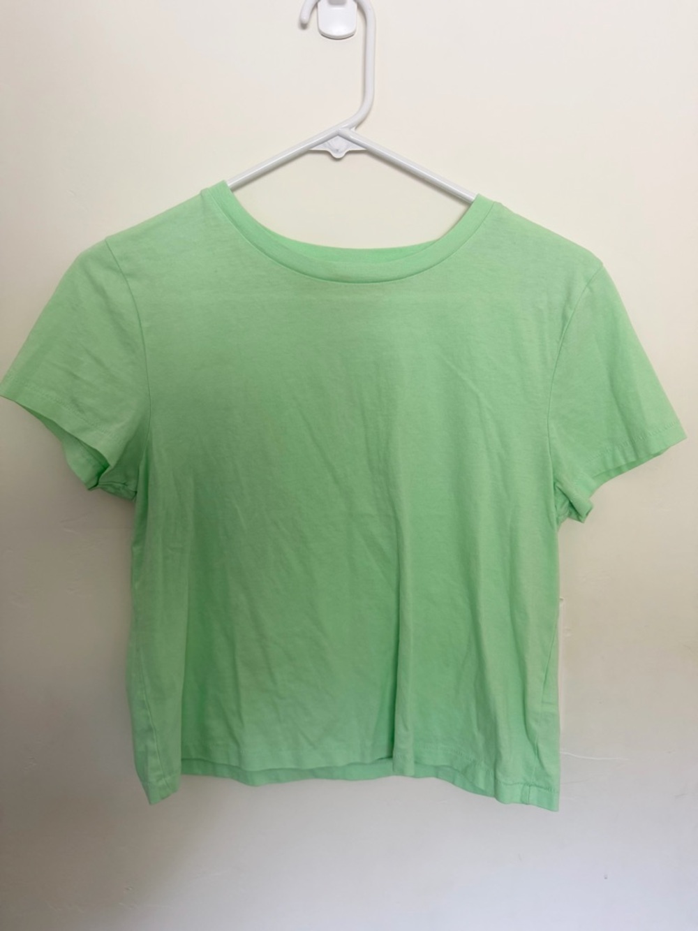 Universal Thread Mint Green Small Short Sleeve Crop Tee Shirt Basic Too